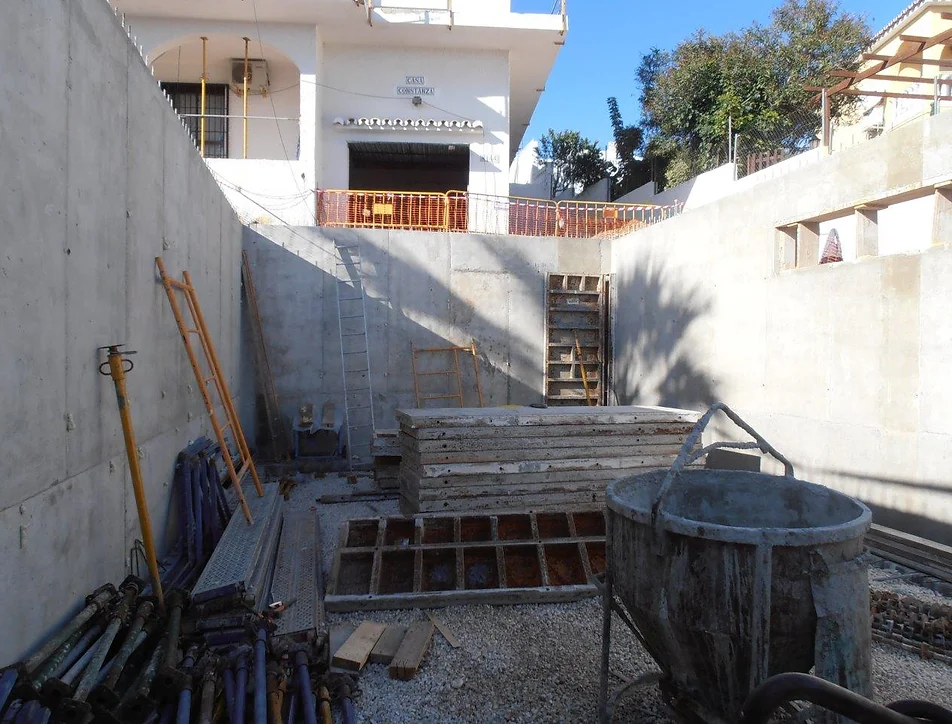 OCS - Construcciones y servicios - PROYECTOS - Reforma exteriores y garaje El Lagarejo