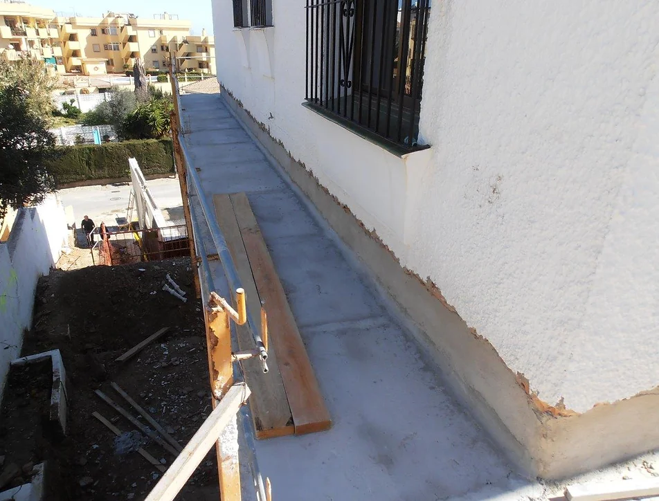 OCS - Construcciones y servicios - PROYECTOS - Reforma exteriores y garaje El Lagarejo