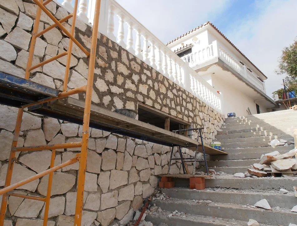 OCS - Construcciones y servicios - PROYECTOS - Reforma exteriores y garaje El Lagarejo