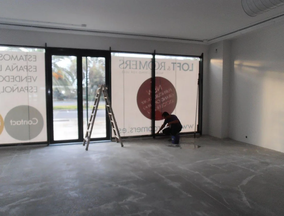 OCS - Constructions and services - PROJECTS - Refurbishment of local furniture shop in Marbella