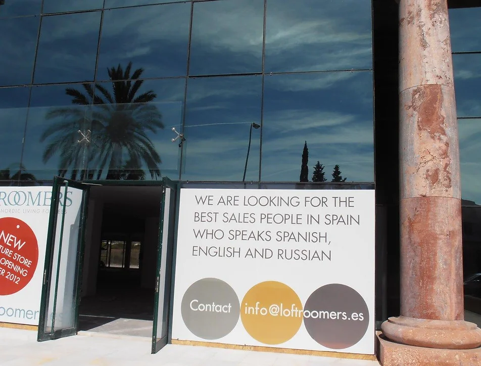 OCS - Constructions and services - PROJECTS - Refurbishment of local furniture shop in Marbella