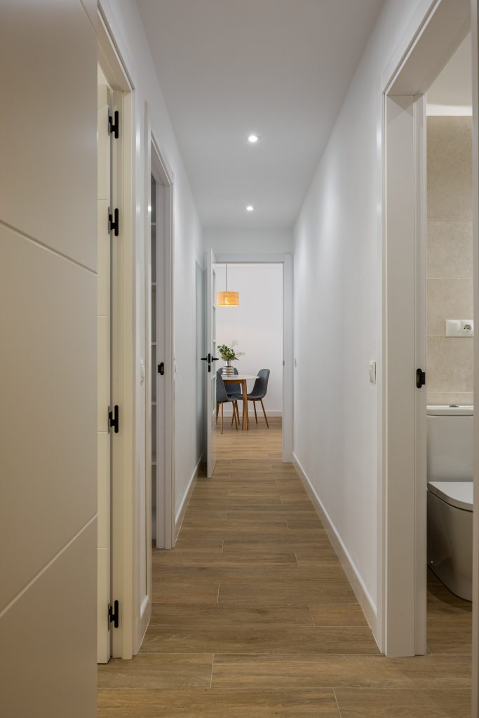 OCS SL - Reforma Integral de Apartamento en la Costa del Sol (Málaga)
